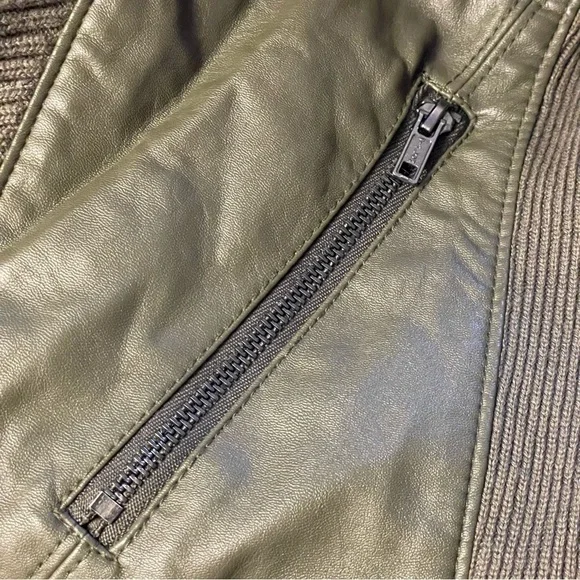 ✅HOST Pick✅ Blank NYC Open Style Jacket, Medium - Picture 7 of 8